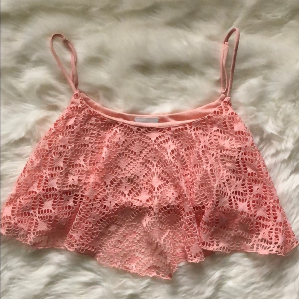 La Hearts flowy crop top